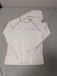 ラッシュガード