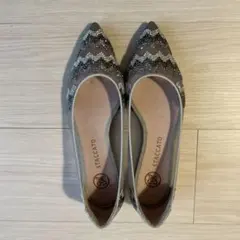 STACCATO フラットシューズ ビジュー装飾 ポインテッドトゥのサムネイル