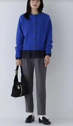 human woman カーディガン　カシミヤ混　青　Sサイズ　レディース
