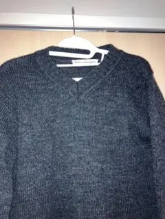 トゥモローランド　厚手　M ダークグレー Vネック ニットセーター　エディション