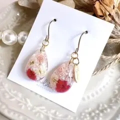 No.1748 ハンドメイド　かすみ草　ピンク　レジン　ピアス　イヤリング