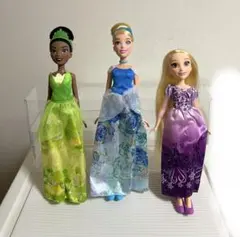 ラプンツェル、シンデレラ、ティアナのお人形
