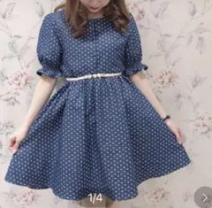 エブリン　デニムネイビー ハート柄フリルミニワンピース