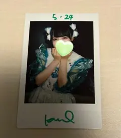 ヒロインズ iON! 儚寧この サイン有チェキ - メルカリ