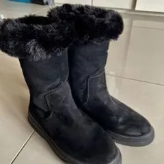ZARA kids 黒　ブーツ