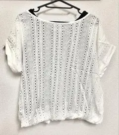 透かし編みデザイン ホワイトTシャツ M