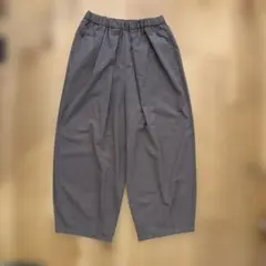 グレー ジュワイドパンツ