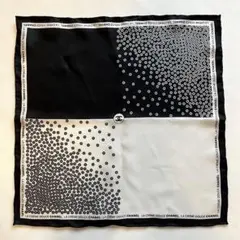 CHANEL シルク100%スカーフ 83×83 ネイビー リボン柄 美品 光沢 - メルカリ