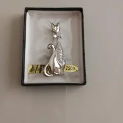猫デザイン シルバーブローチ