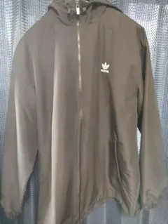 adidasオリジナル ナイロンジャケット