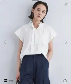 green label relaxing フリルカラーブラウス