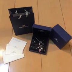 Swarovski Crystal  ピンク　ハートロック　ペンダント 新品