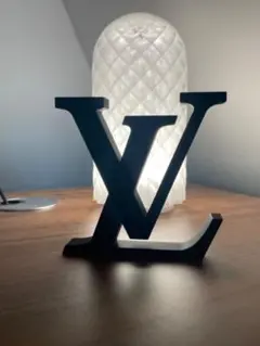 LVロゴスタンド 黒