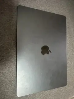 MacBook Airミッドナイト本体