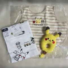 monpoké ピカチュウ スタイ、ラトル、ガーゼハンカチ3枚セット