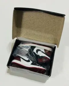 Item thumbnail for item 34530e71-b697-4e8c-84ce-2622961a5b95