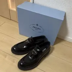 2025年最新】プラダ ローファー チョコレートの人気アイテム - メルカリ