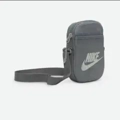 ナイキヘリテージ クロスボディバッグ 1L