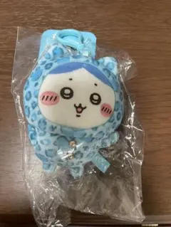 ドンキ限定 ちいかわ ハチワレ ヒョウ柄パジャマなマスコットのサムネイル