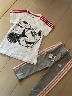 adidas ディズニー　2枚セット80サイズ　美品(⁎⁍̴̛ᴗ⁍̴̛⁎)