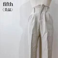 【美品】　フィフス　ハイウエストツータックテーパードパンツライトベージュのサムネイル