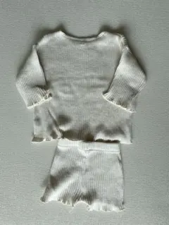 オーガニックズー　ホワイトニットショートパンツ　セットアップ　3-4y