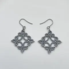 タティングレース ピアス