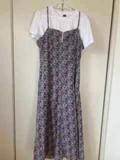 【18】小花柄キャミワンピース　パフスリーブ　カットソー　セット