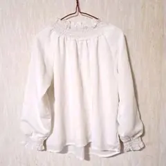 ビールーム120ブラウス