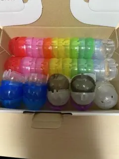 ガチャガチャ　空カプセル　24個　小さめ