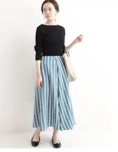 IENA イエナ シアーランダムフレアスカート　３６ ストライプ　絹混のサムネイル