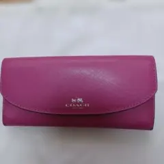 COACH ピンク 長財布