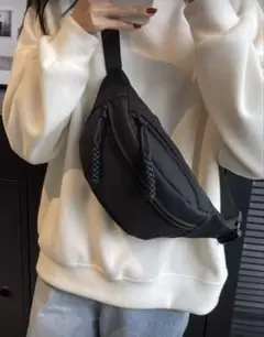 ブラック ボディバッグ・ウエストポーチ