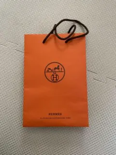 HERMES オレンジ色 紙袋 小型