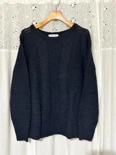 ネイビー ケーブル編み ニットセーター 長袖