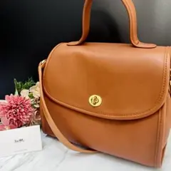 美品 オールドコーチ ターンロック 2way ショルダーバッグ キャメル USA