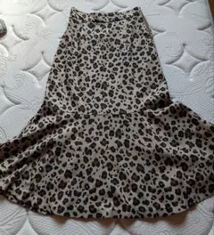 AZUL ヒョウ柄　マーメイドシルエット　スカート