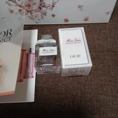 Dior Miss Dior Blooming Bouquet ミニ香水のサムネイル