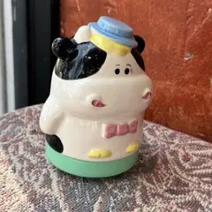 昭和レトロ　内藤ルネ　陶器製　牛　貯金箱　揺れるのサムネイル