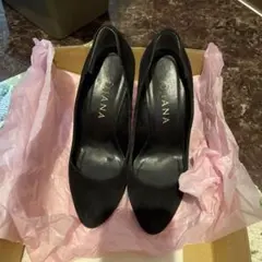 ダイアナ　ウェッジソールパンプス