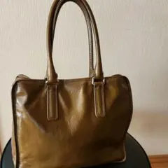 保田芳文 レザーショルダーバッグ グリーン - メルカリ