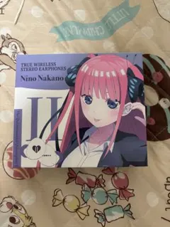 五等分の花嫁　ワイヤレスイヤホン　中野二乃モデル　新品　シュリンク付き TRUE WIRELESS STEREO EARPHONES 中野二乃（CV:竹達彩奈）モデル