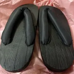 黒い木製下駄 Mサイズ