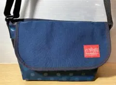 Manhattan Portage　メッセンジャーバッグ　ドット柄　ネイビー