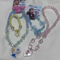 ディズニープリンセス アクセサリー 4点セット　ネックレス　ブレスレット