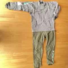 O'Neill スノーボードパンツ オリーブグリーン - メルカリ