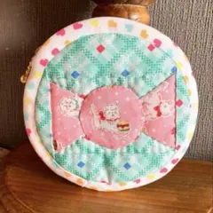 アメちゃんパッチワークポーチ＊犬ピンクミント