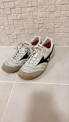 Mizuno フットサルシューズ ホワイト/ブラック 27.5