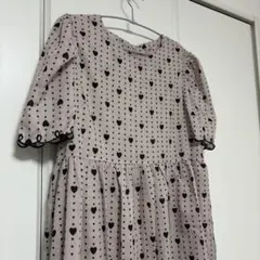 ハート柄スカラップ刺繍半袖ロングワンピース