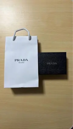 【PRADA】プラダ サフィアーノ 3つ折コンパクト 財布